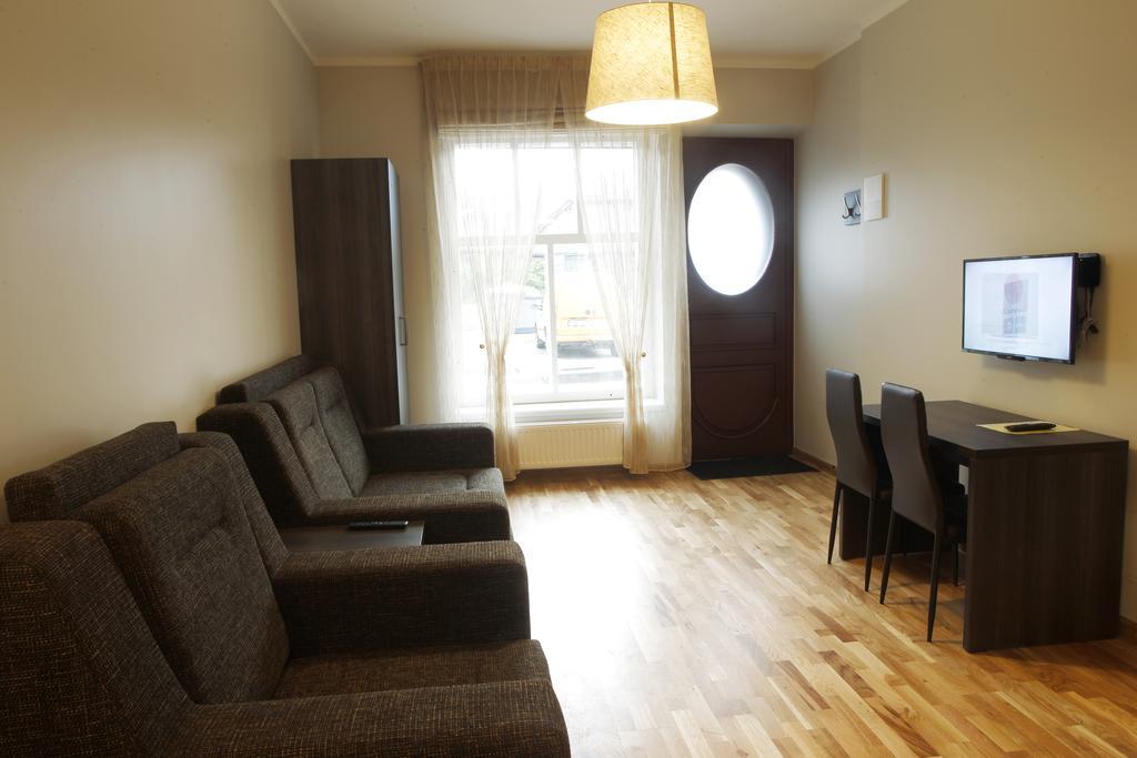 Meness Apartamenti Cēsis Esterno foto