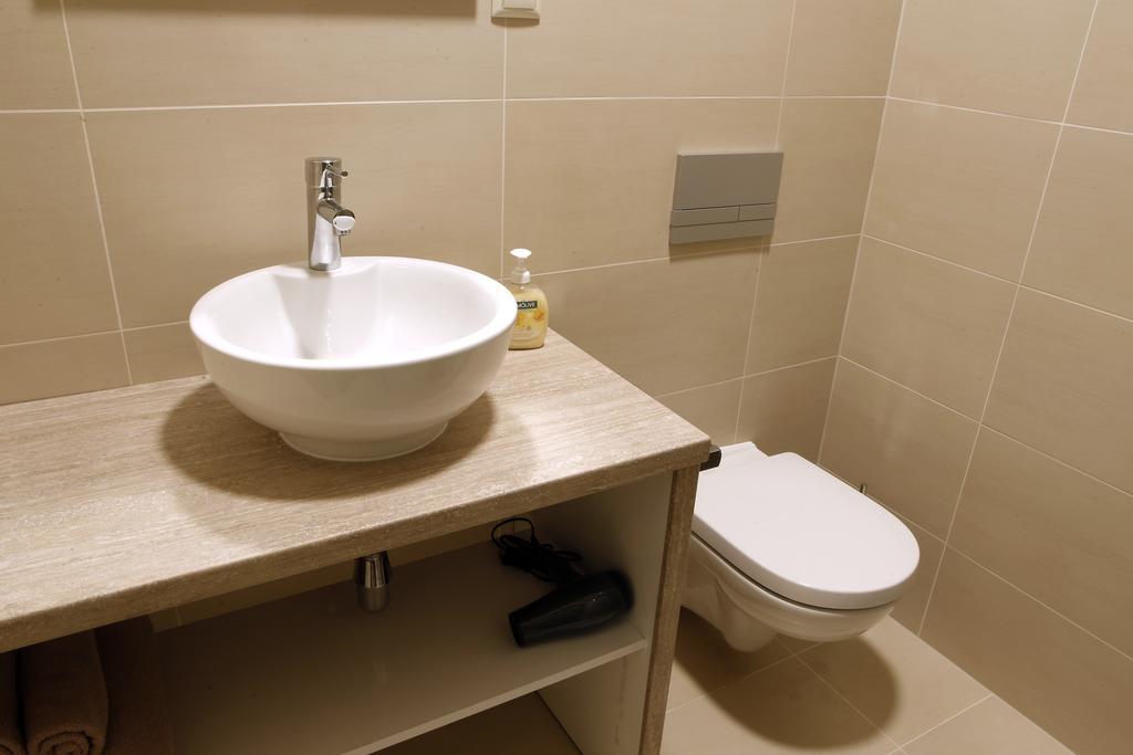 Meness Apartamenti Cēsis Esterno foto