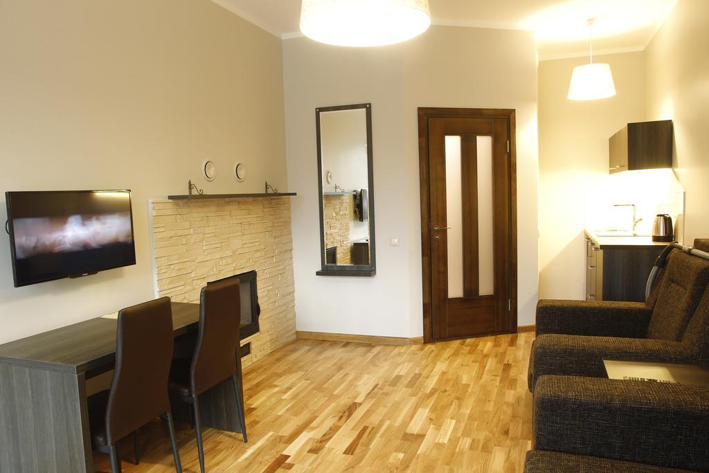 Meness Apartamenti Cēsis Esterno foto